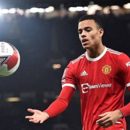 Mason Greenwood rời MU, được Al Ittefaq và AS Roman quan tâm